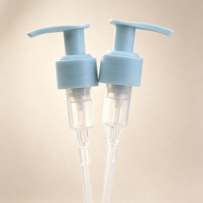 2.5cc All Matt Plastic Skin Care เครื่องสำอางบรรจุภัณฑ์โลชั่นปั๊ม 24/410 และ 28/410